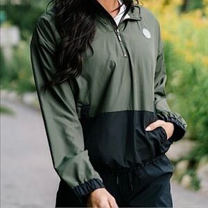 Zyia Active Womens‎ XL Half Zip Windbreaker Jacket Olive Green Black Colorblock